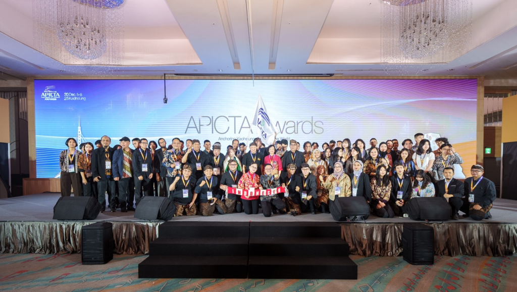 image_2025-12-21_105903379